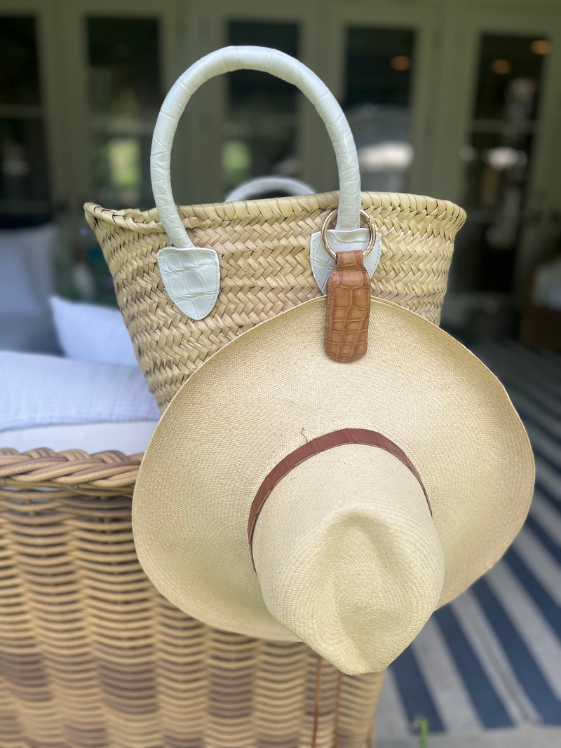 ALLIGATOR HAT CLIP -ASSORTED COLORS - IN STOCK NOW