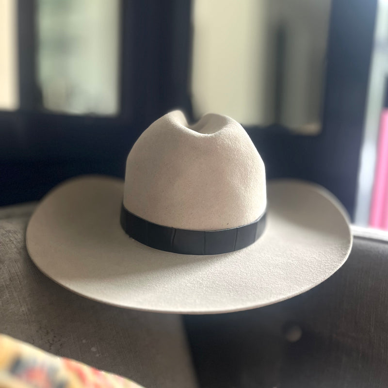 ALLIGATOR HAT BAND - ASSORTED COLORS - IN STOCK NOW